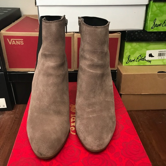 Booties - Picture 6 of 7